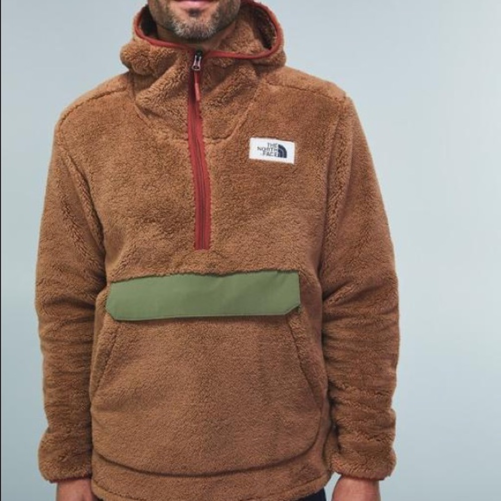 The North Face Campshire Pullover Hoodie